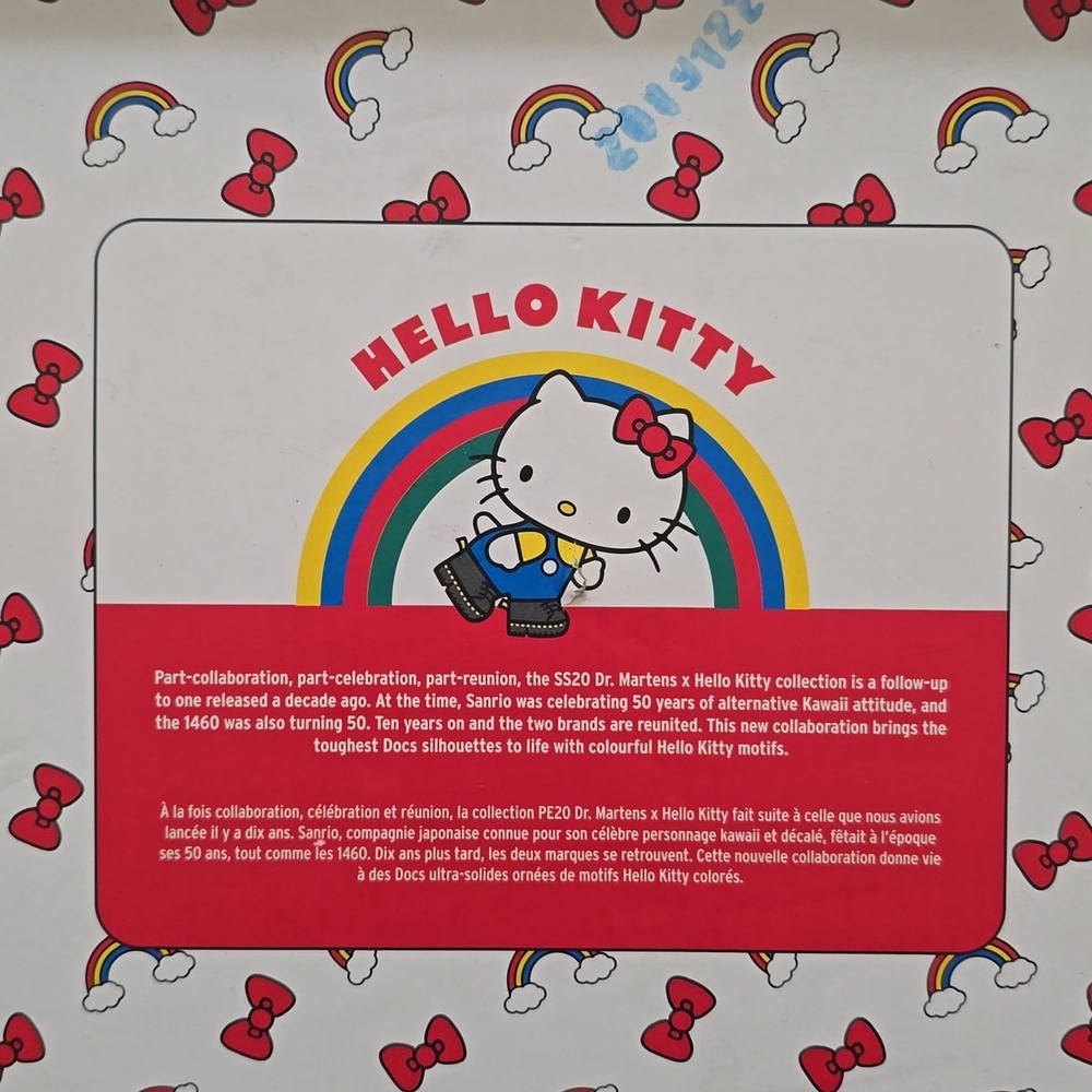 Dr. Martens Hello Kitty 60 Years 1461 Quad HK Patent Lamper Hydro Leather 7 - Picture 16 of 16
